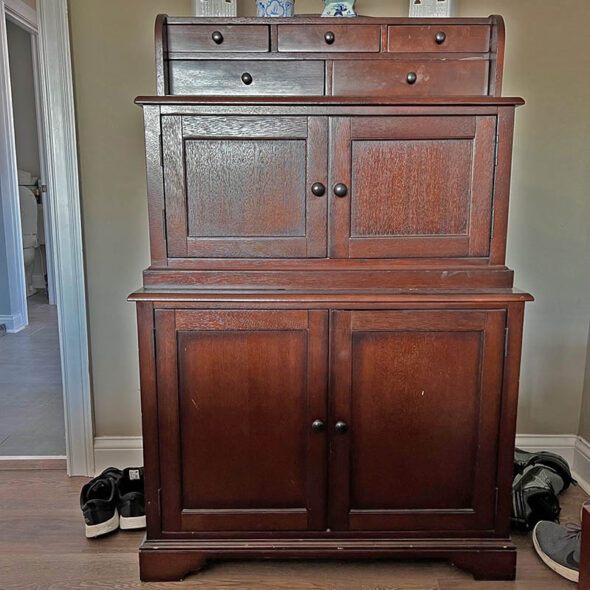 Dutch inspired dresser makeover