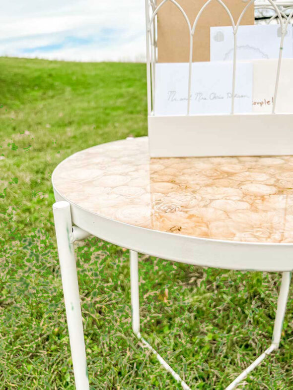 IKEA hack - Sola wood flower resin end table