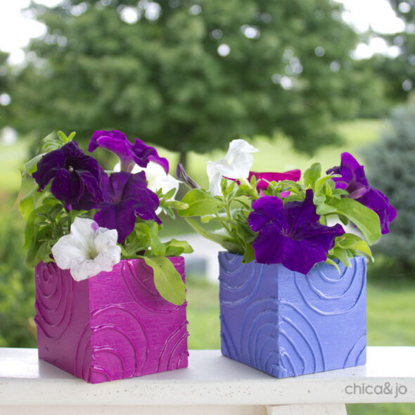 DIY Mother's day gift idea - textured flower pots
