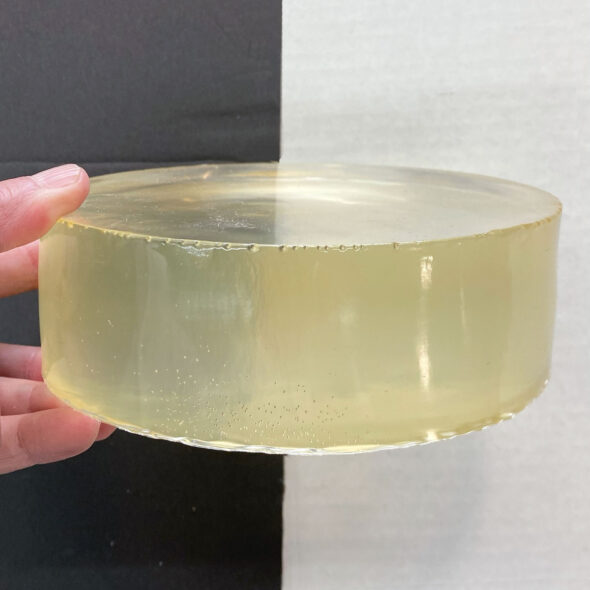 Epoxy resin comparison - Which resin is best for deep pours?