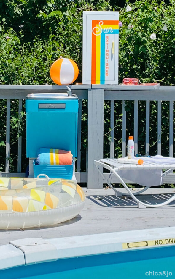 Sunscreen storage cabinet for summer fun