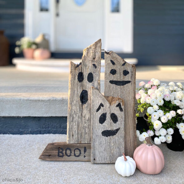 Barnwood Ghost Rustic Porch Decor for Halloween