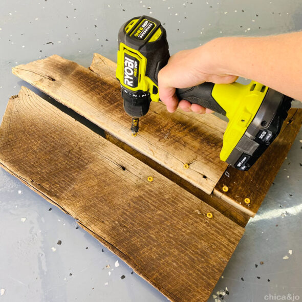 DIY barn wood ghosts rustic Halloween porch decor