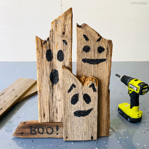 DIY barn wood ghosts rustic Halloween porch decor