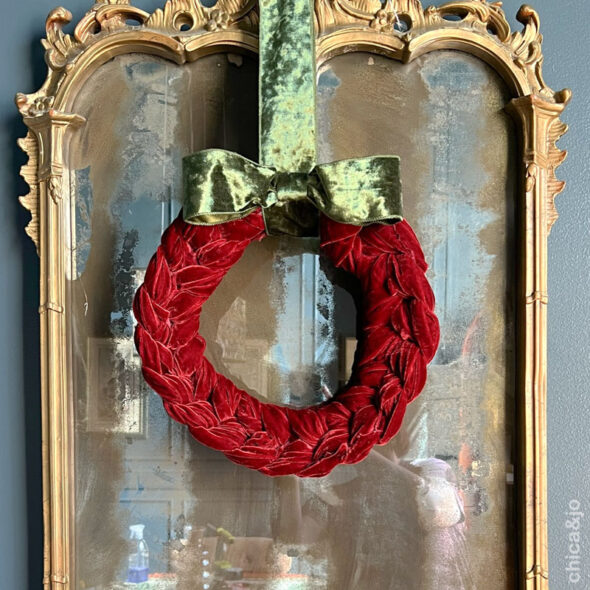 How to Make a Braided Velvet Wreath