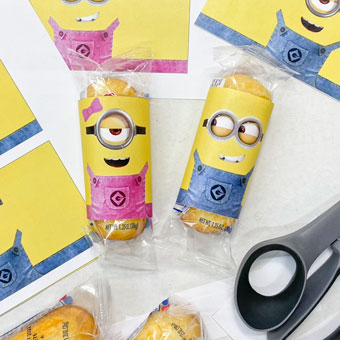 Printable Minion Twinkie Wrappers