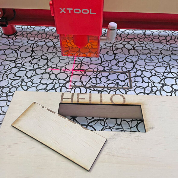 xTool D1 Pro laser cutter and engraver tool review