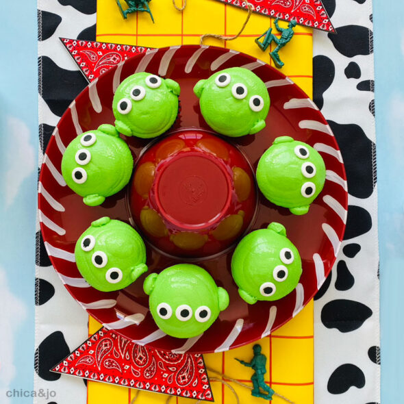 Toy Story party ideas - green alien cupcakes