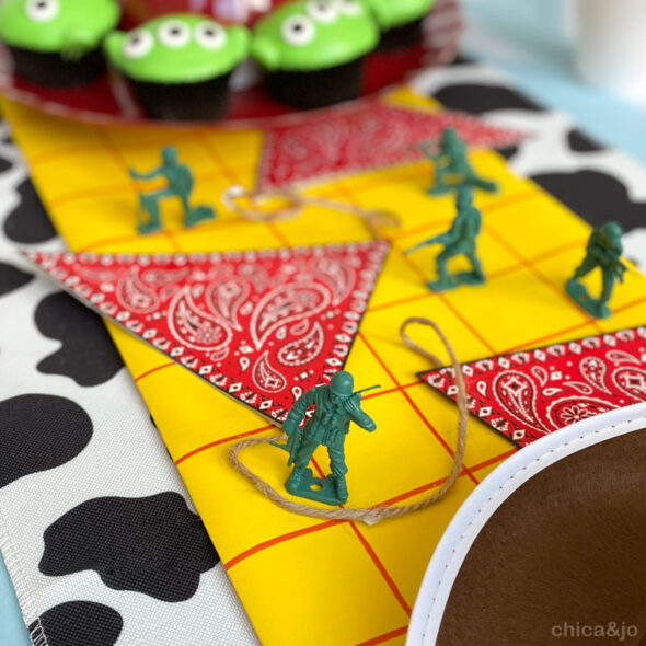 Toy Story party ideas - Woody's costume table runner