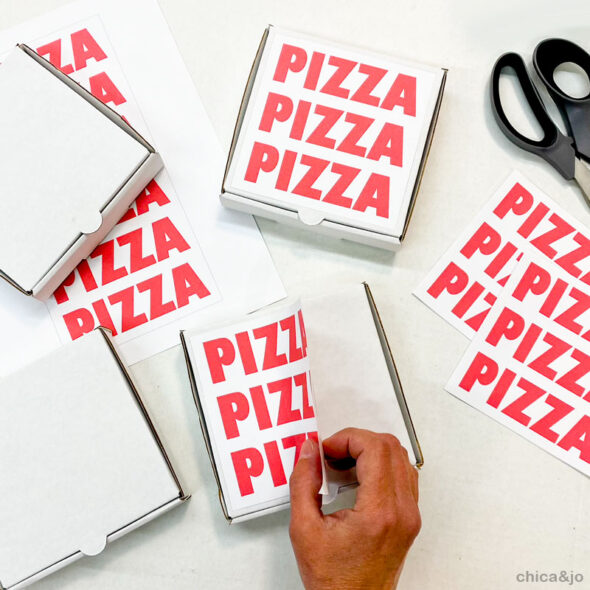 Toy Story party ideas - Individual pizza in mini pizza boxes