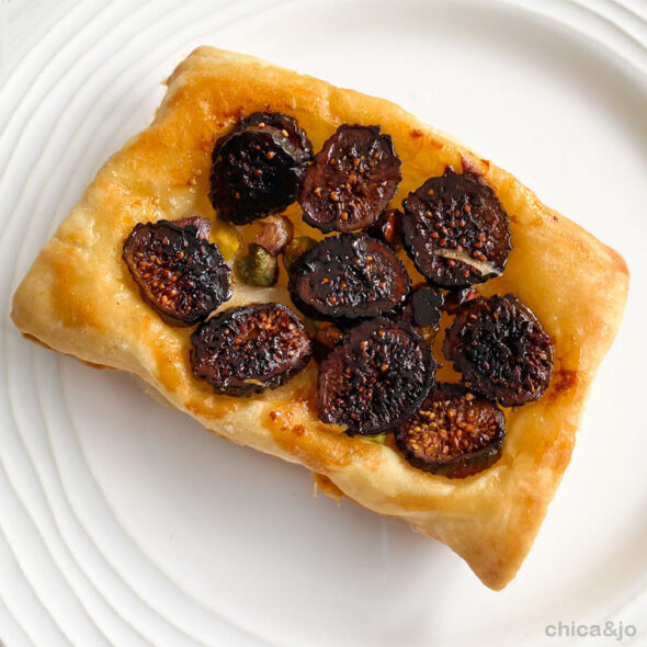 upside down puff pastry recipe - fig pistachio  honey