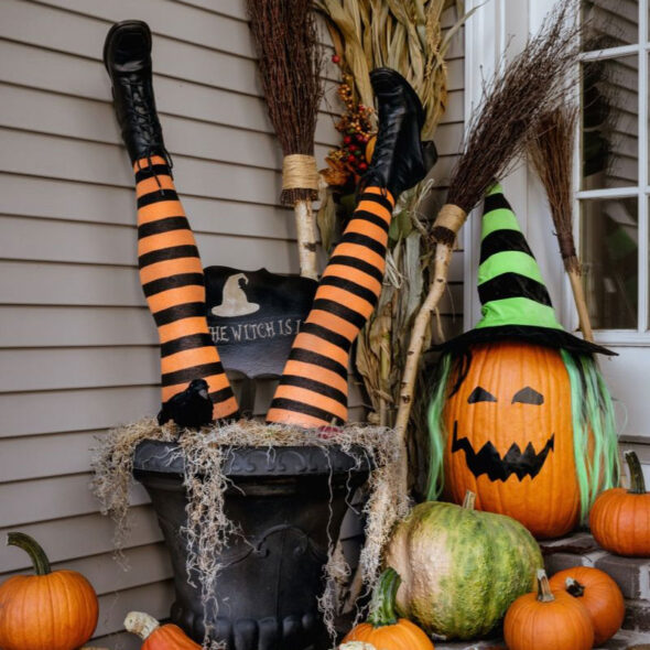 cheap and easy halloween decorations