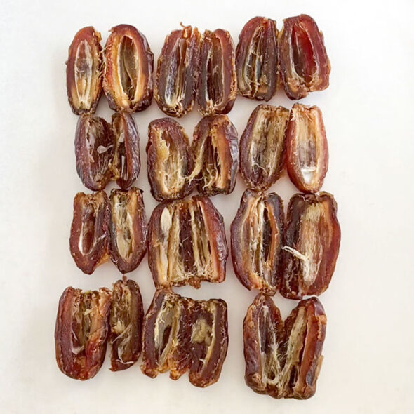 how to make date bark - place on tray